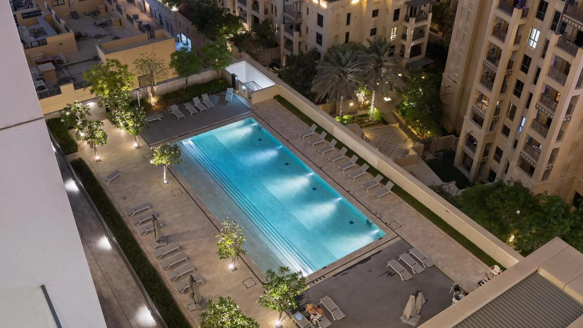 Luxury Apartment With Burj Khalifa View 8 Mins To Dubai Mall