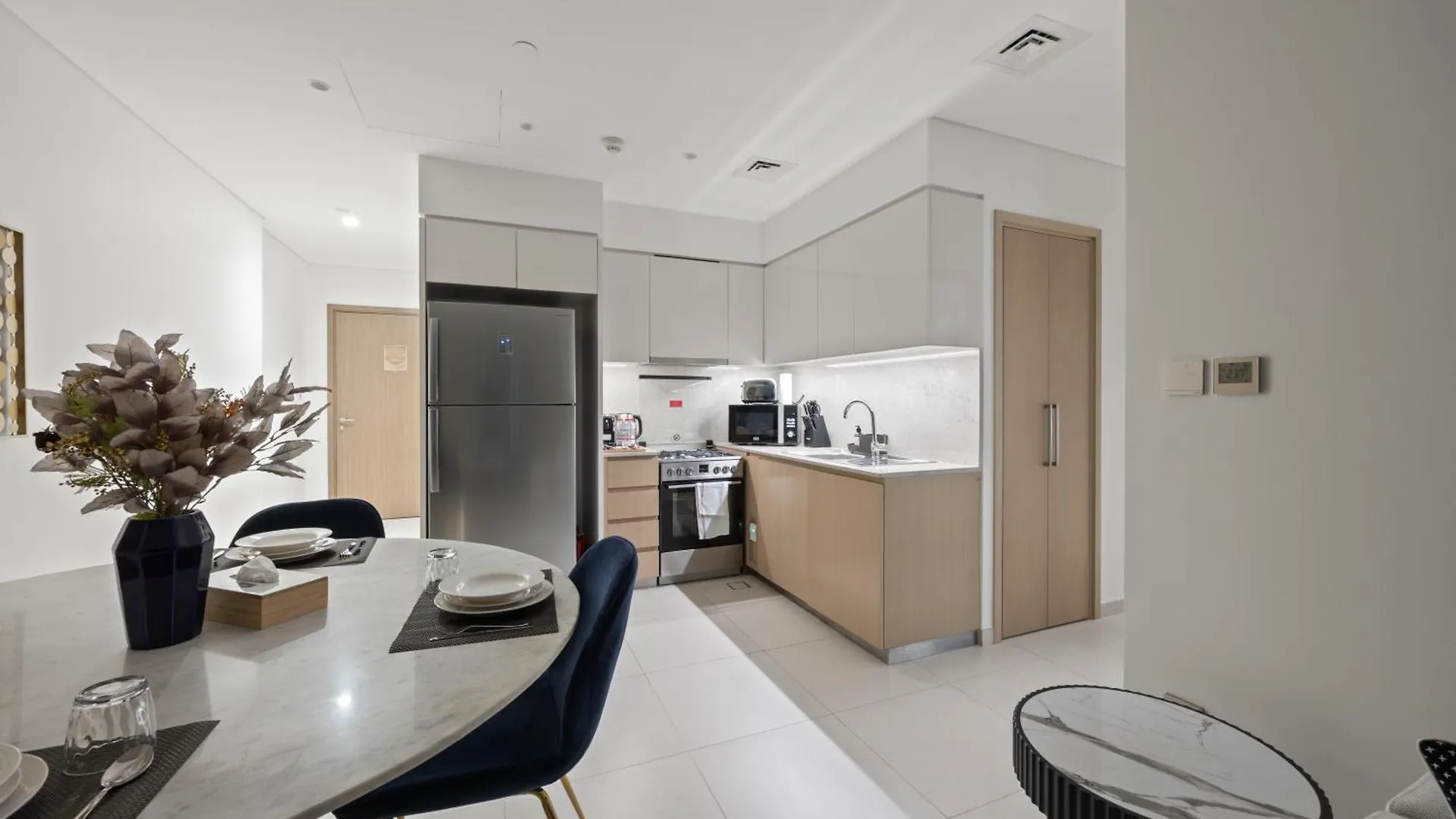 Luxury Apartment With Burj Khalifa View 8 Mins To Dubai Mall