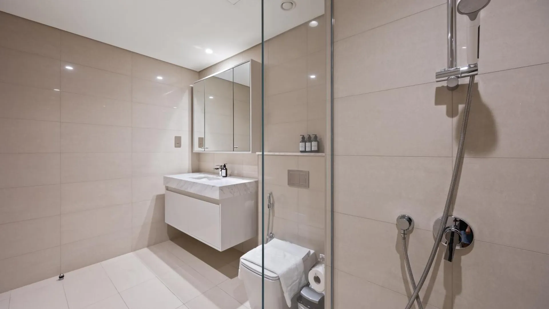 Luxury Apartment With Burj Khalifa View 8 Mins To Dubai Mall Emirati Arabi Uniti