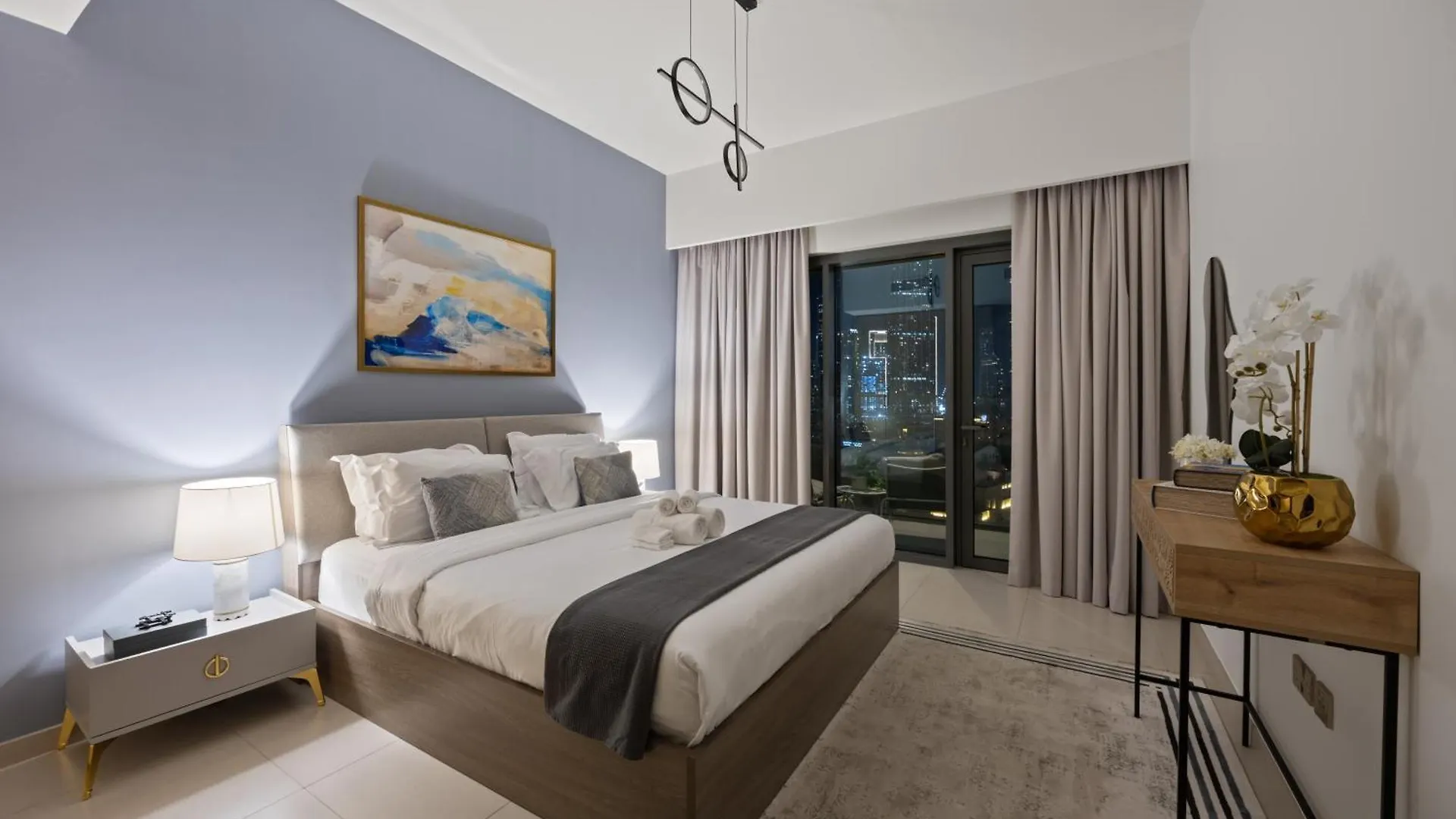Luxury Apartment With Burj Khalifa View 8 Mins To Dubai Mall 0*,