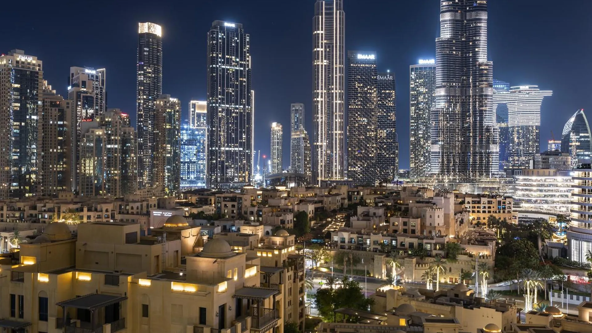 Luxury Apartment With Burj Khalifa View 8 Mins To Dubai Mall